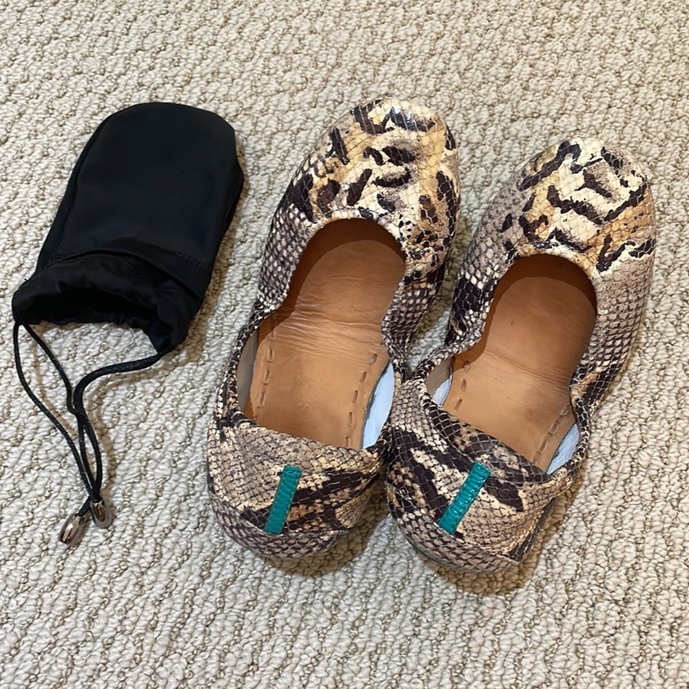 Sand Snake Tieks With Carrying Pouch - image 7